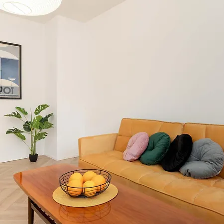 Stylish With Workspace In By Rent Like *