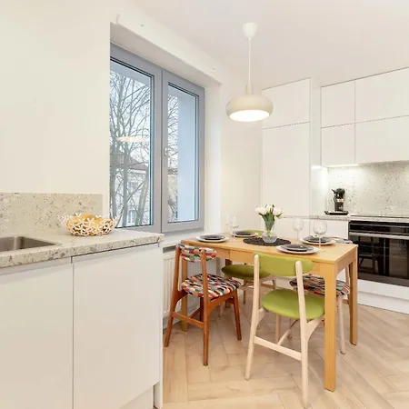 Stylish With Workspace In By Rent Like Apartman
